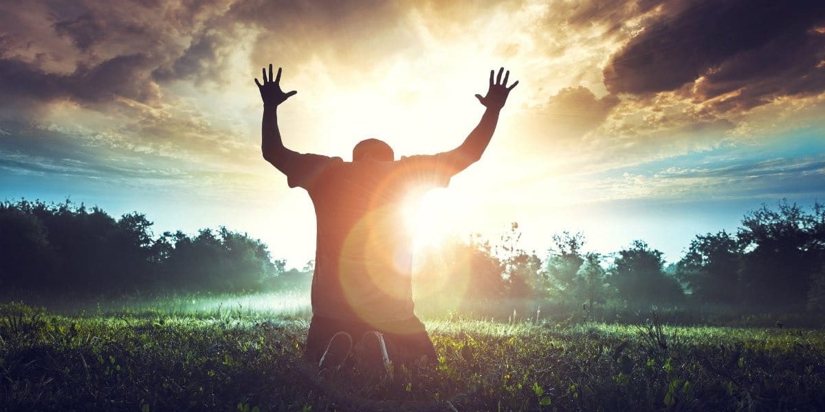 33938-PrayerPraiseMorning.1200w.tn